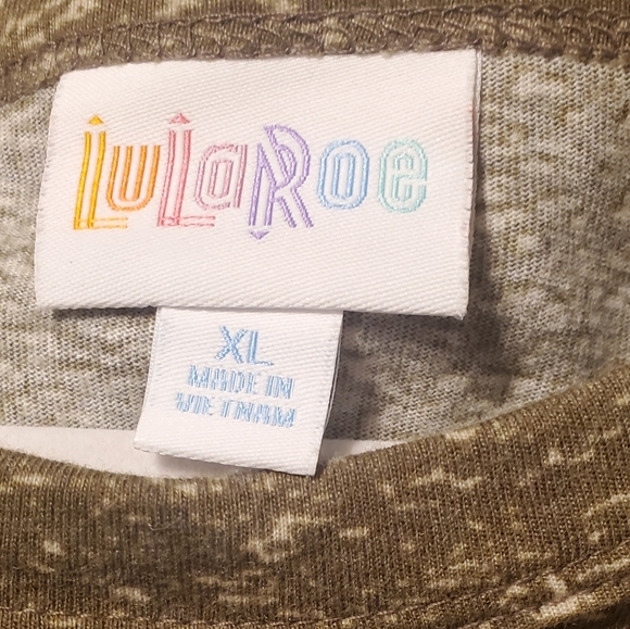 Lularoe Ladies Tee XL - Picture 2 of 2